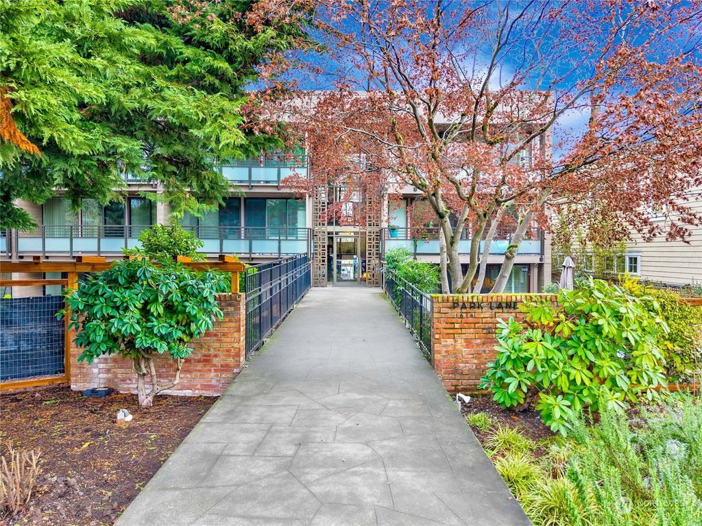 Photo of 1616 41st Avenue E #305, Seattle, WA 98112 (MLS # 2319211)