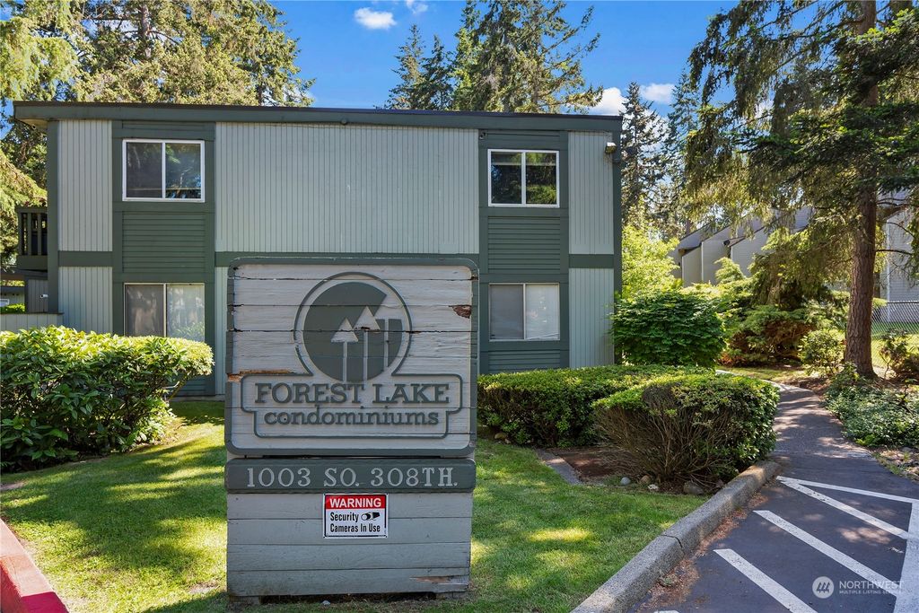Photo of 1003 S 308th Street #2, Federal Way, WA 98003 (MLS # 2245302)