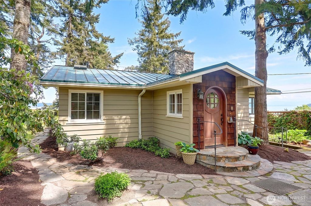 Photo of 386 Shore Drive, Camano Island, WA 98282 (MLS # 2518209)