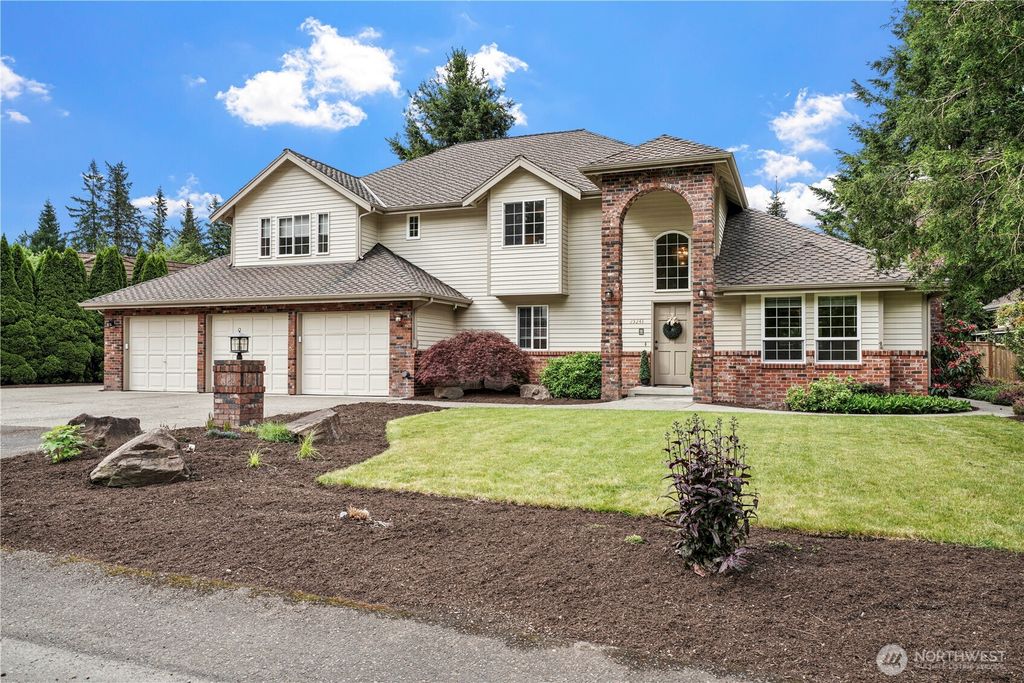 Photo of 25241 234th Avenue SE, Maple Valley, WA 98038 (MLS # 2379661)