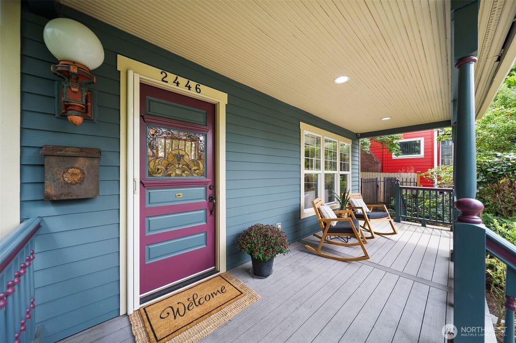 Photo of 2446 Queen Anne Avenue N, Seattle, WA 98109 (MLS # 2435486)