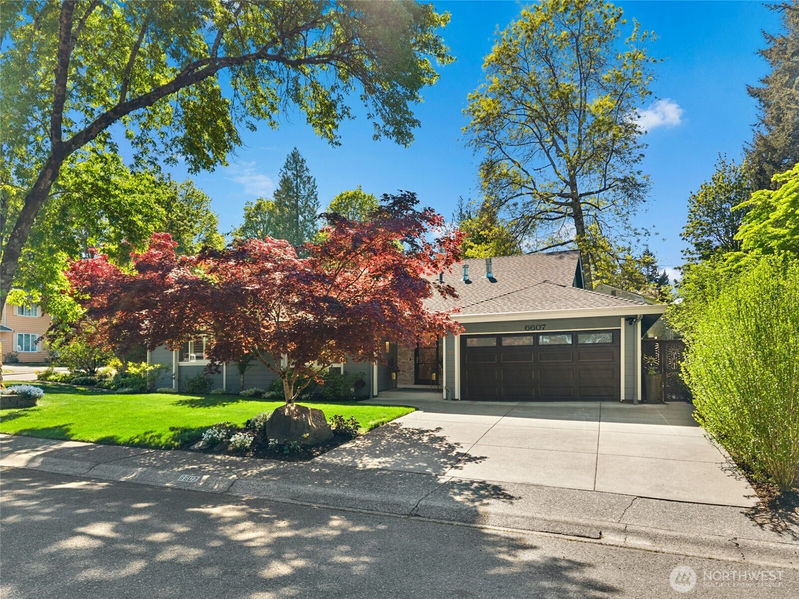 6607 149th Avenue NE
