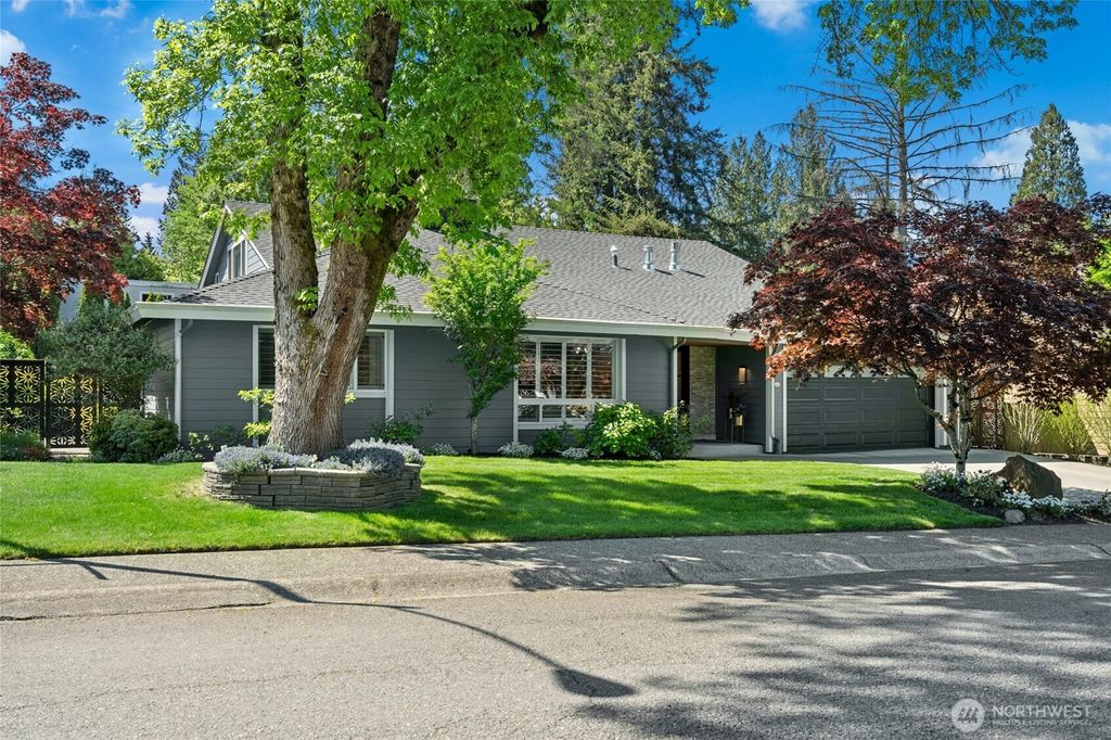 Photo of 6607 149th Avenue NE, Redmond, WA 98052 (MLS # 2518983)