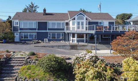 410 S E Street, Port Angeles, WA 98363 - MLS#: 2363870