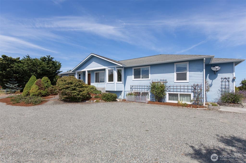 Photo of 12 Tulip Lane, Sequim, WA 98382 (MLS # 2562947)