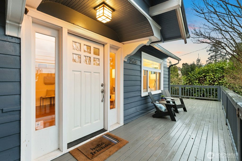 Photo of 2568 28th Avenue W, Seattle, WA 98199 (MLS # 2470054)