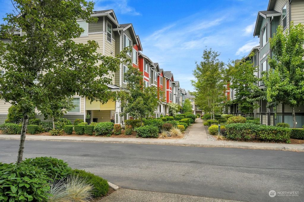 Photo of 4522 135th Place SE #5, Mill Creek, WA 98012 (MLS # 2278526)