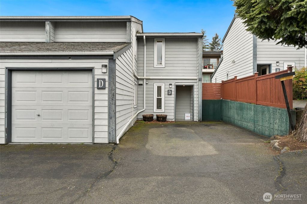 Photo of 15929 3rd Place SW #D, Burien, WA 98166 (MLS # 2490572)