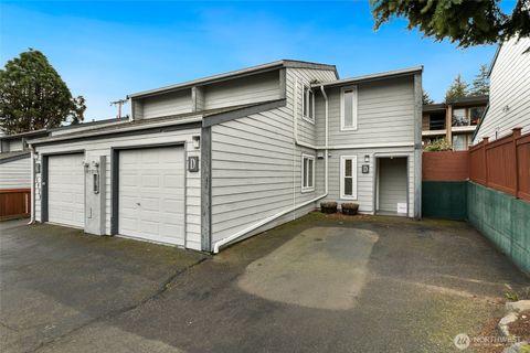 15929 3rd Place SW D Burien WA 98166