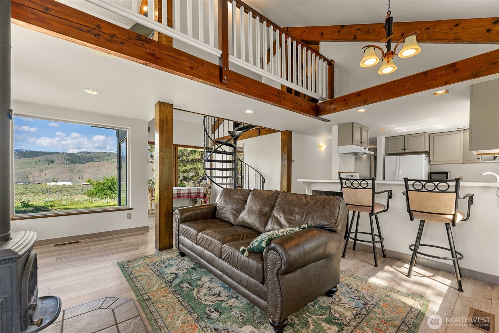 102 Vintin Road