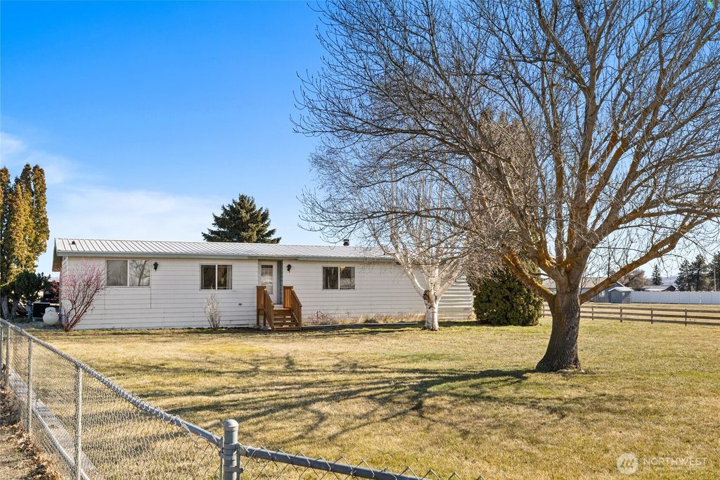 Photo of 370 Wilson Creek Road, Ellensburg, WA 98926 (MLS # 2485243)