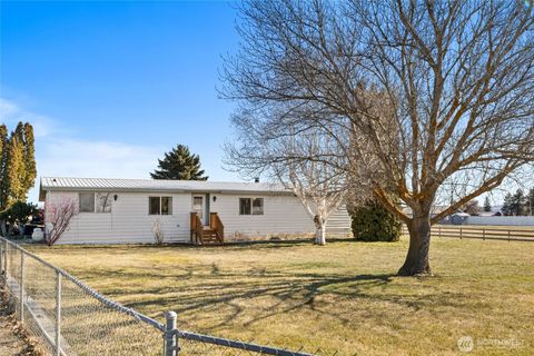 Photo of 370 Wilson Creek Road, Ellensburg, WA 98926 (MLS # 2485243)