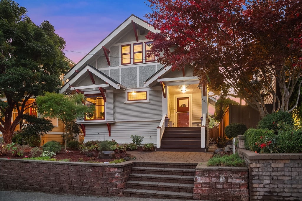 Photo of 761 32nd Avenue, Seattle, WA 98122 (MLS # 2596819)