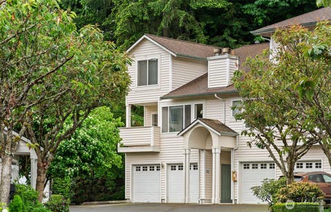 Photo of 8828 238th St St SW #D1, Edmonds, WA 98026 (MLS # 2540444)