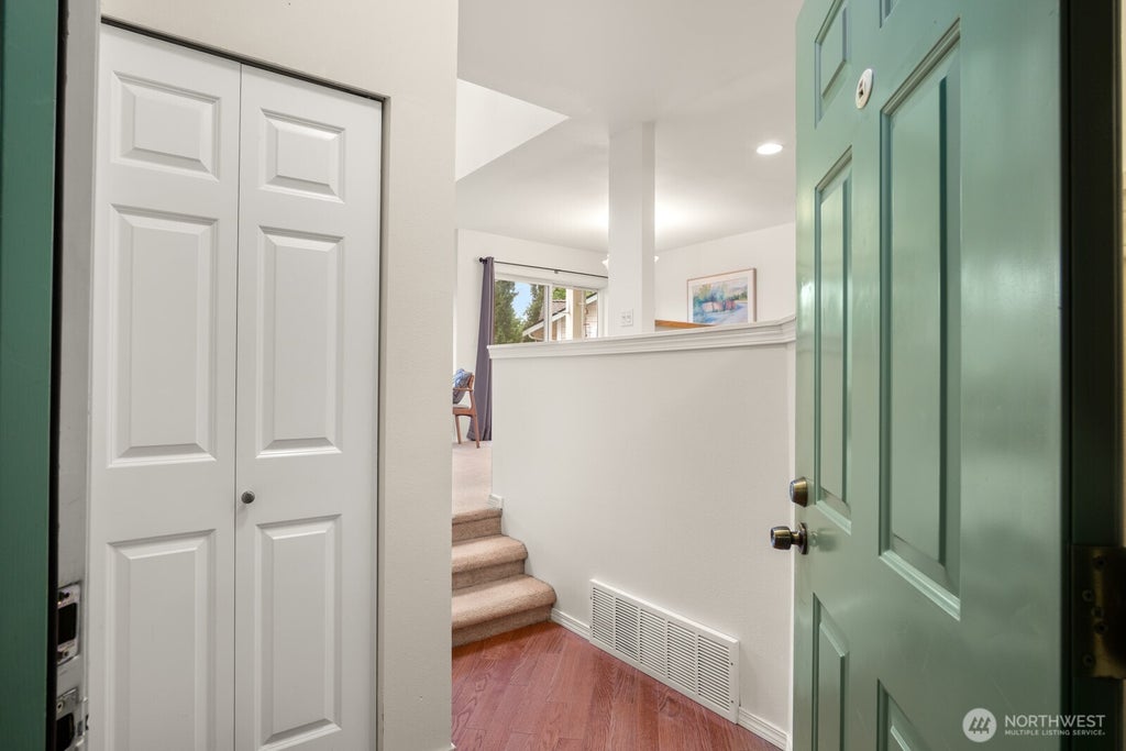 Photo of 8828 238th St St SW #D1, Edmonds, WA 98026 (MLS # 2540444)