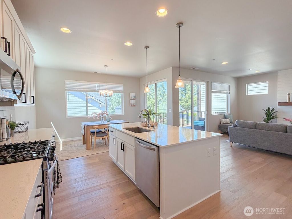 Photo of 6843 46th Street NE, Marysville, WA 98270 (MLS # 2535459)