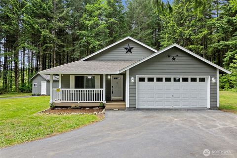 Photo of 123 Lentz Rd RD N, Winlock, WA 98596 (MLS # 2527200)
