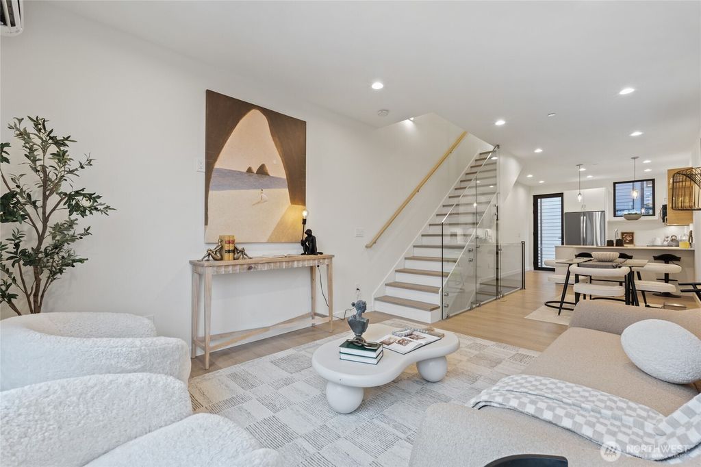 Photo of 11229 Greenwood Avenue N #B, Seattle, WA 98133 (MLS # 2482853)