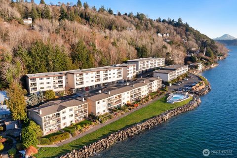 Photo of 10203 47th Avenue SW #C5, Seattle, WA 98146 (MLS # 2467861)