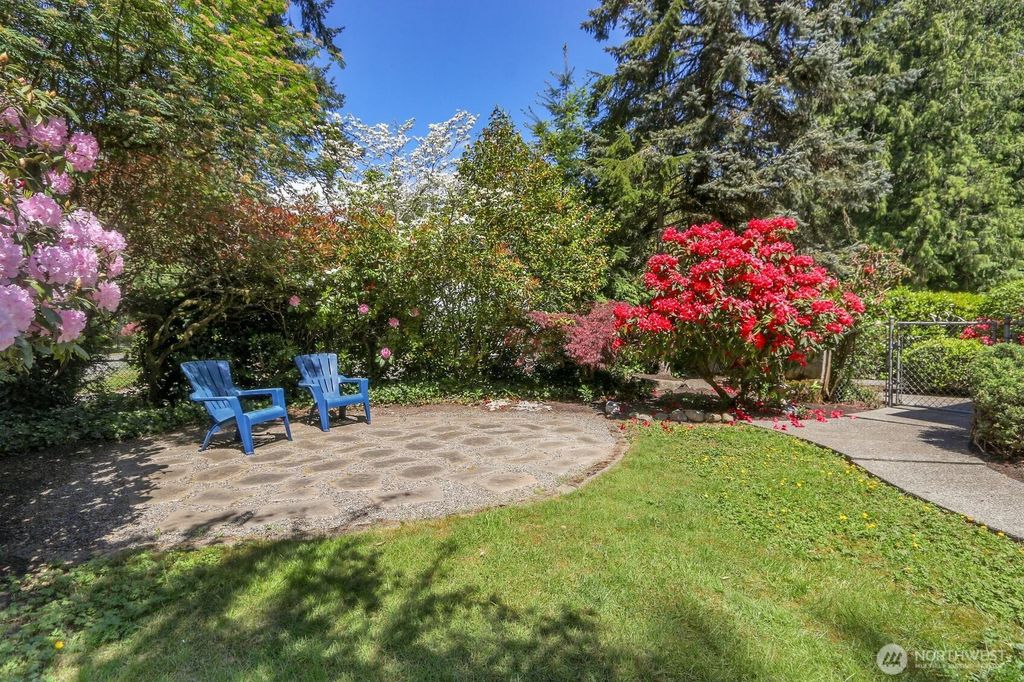 Photo of 19801 88th Avenue W, Edmonds, WA 98026 (MLS # 2370922)