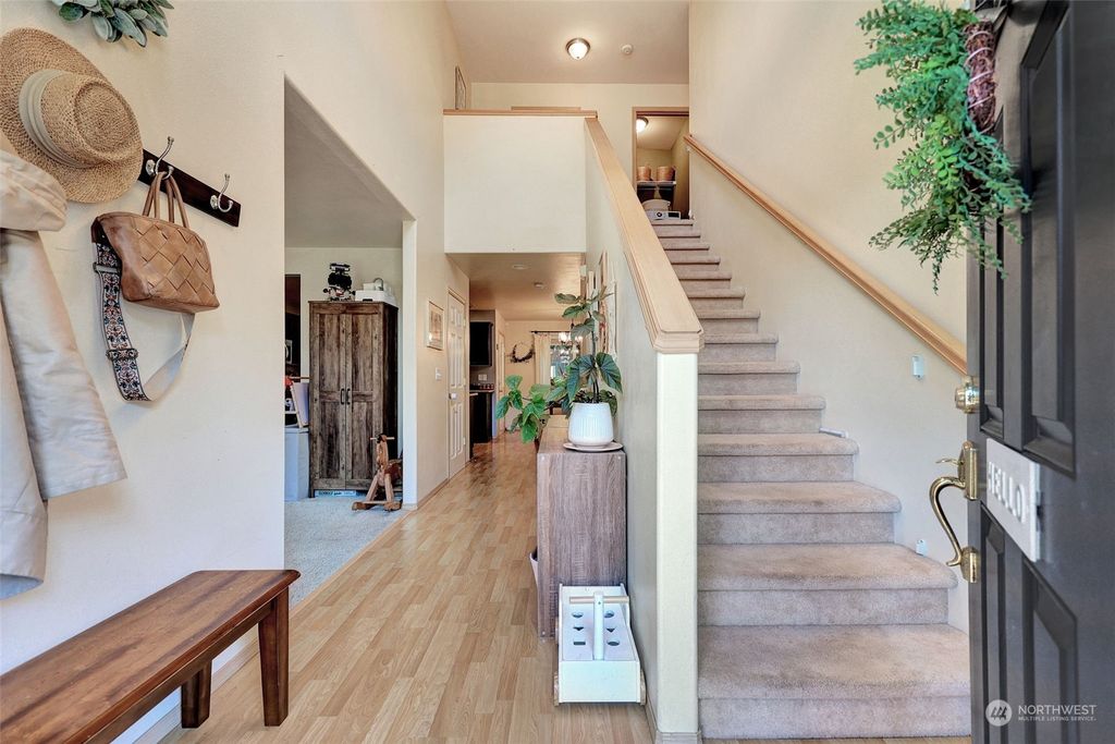 Photo of 4919 137th Street SE, Snohomish, WA 98296 (MLS # 2154293)