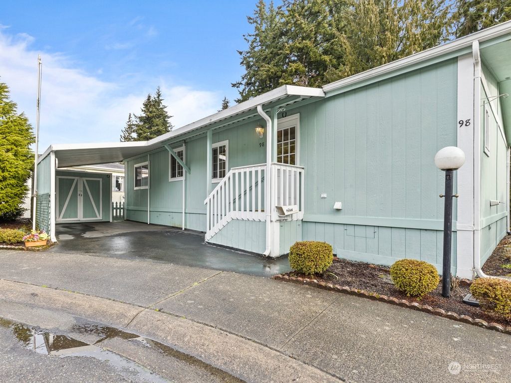 Photo of 5810 Fleming Street #98, Everett, WA 98203 (MLS # 2044046)