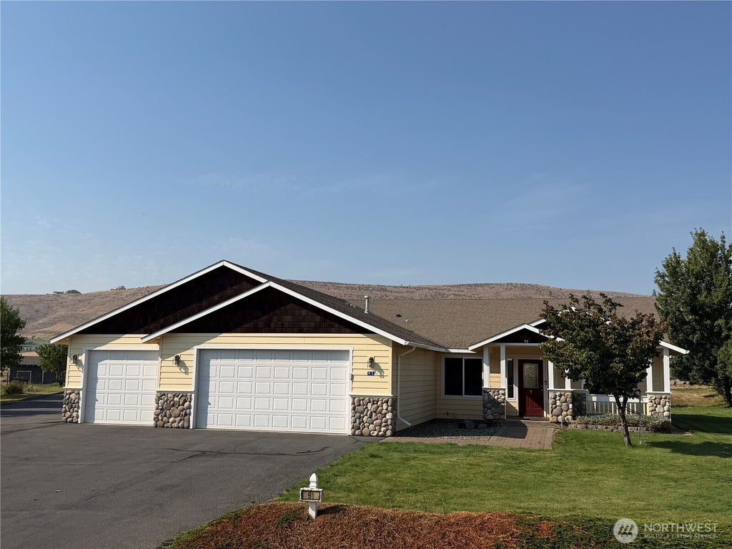 Photo of 91 Fieldstone Court, Ellensburg, WA 98926 (MLS # 2571343)