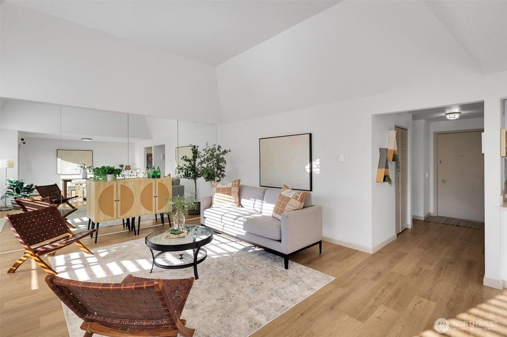 Photo of 10218 NE 16th Street #Q-7, Bellevue, WA 98004 (MLS # 2435109)