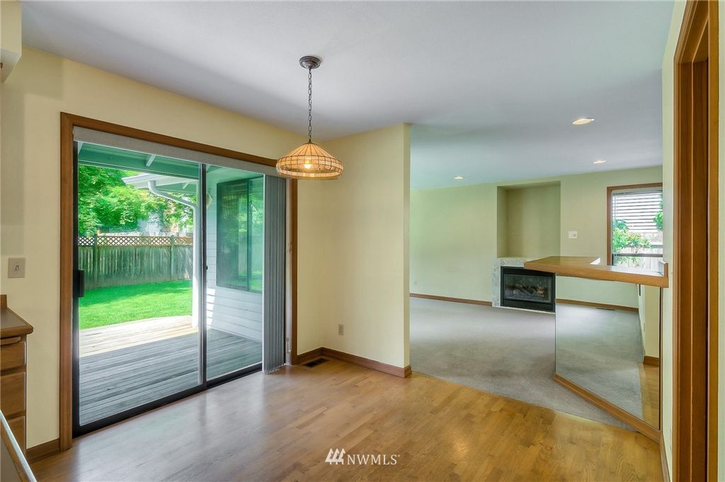 listing image 9368259255288437324