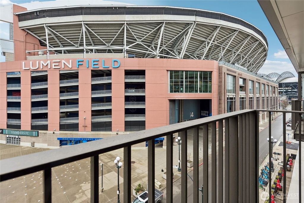 Photo of 590 1st Avenue S #615, Seattle, WA 98104 (MLS # 2503820)