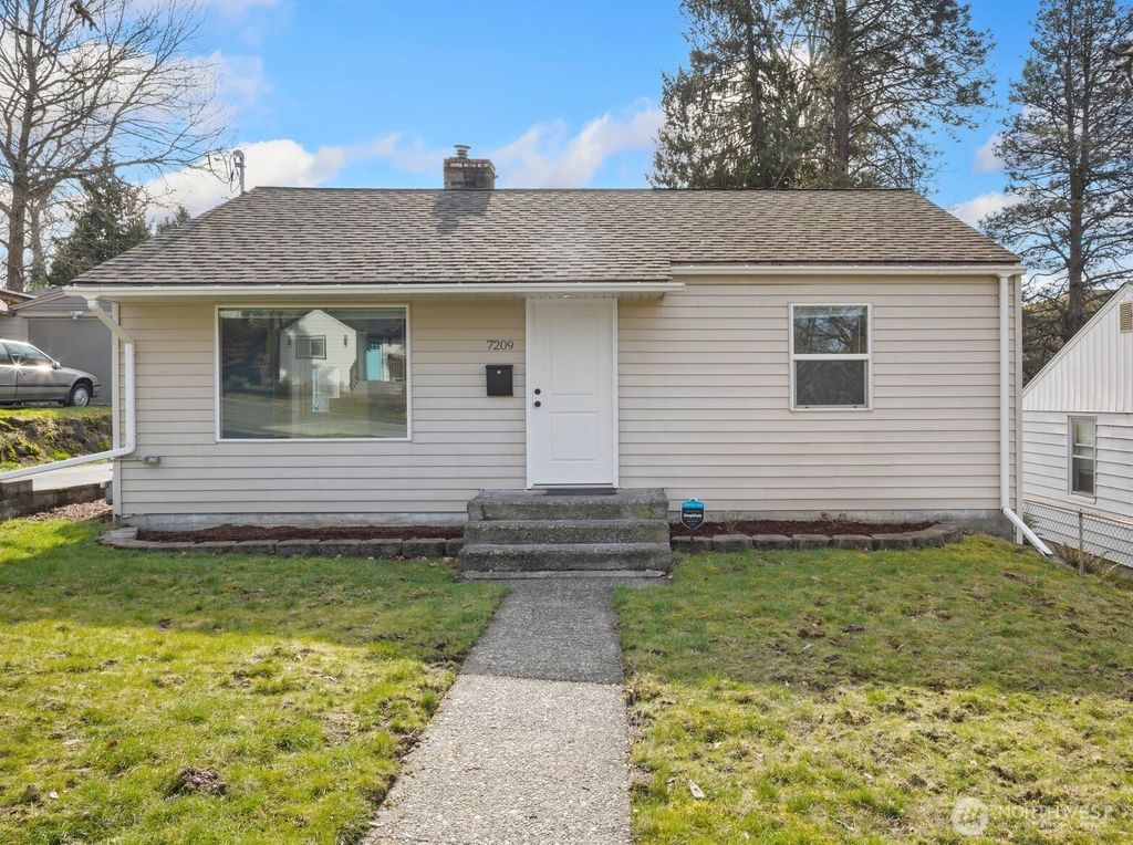 Photo of 7209 S 115th Street, Seattle, WA 98178 (MLS # 2336682)