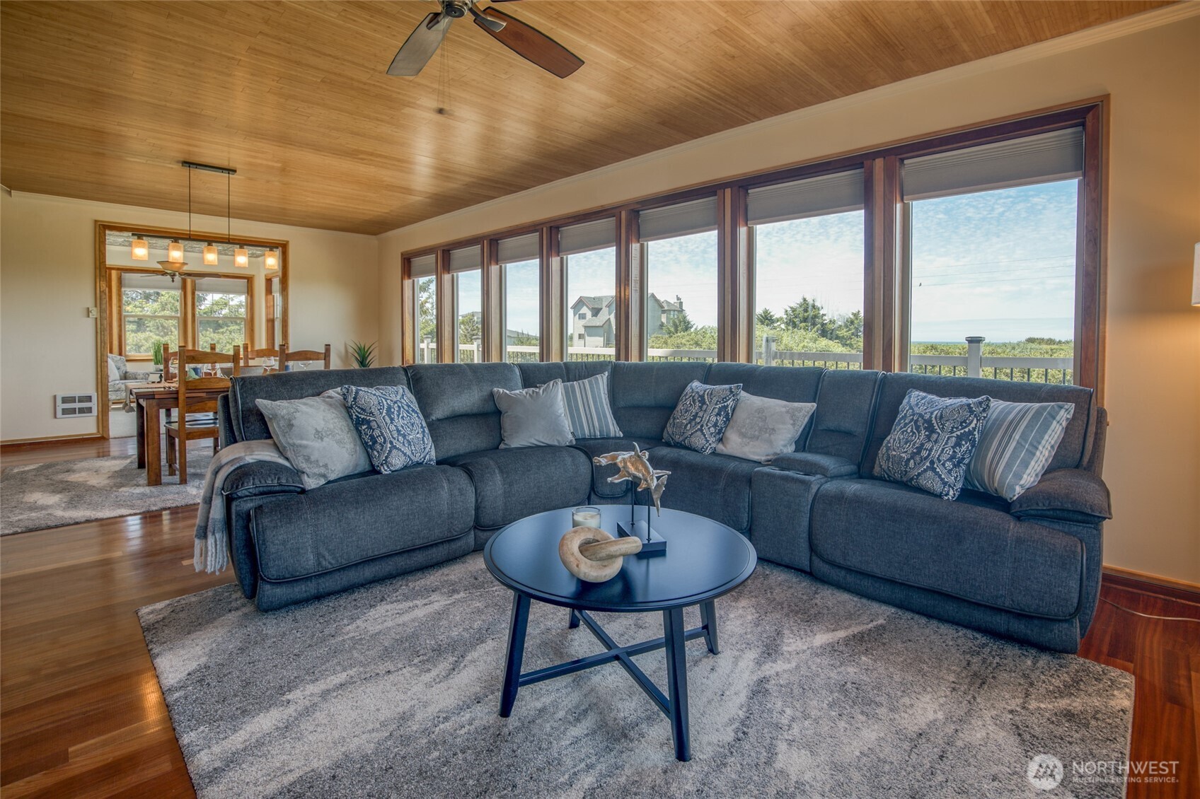 144 Sand Dune Avenue SW