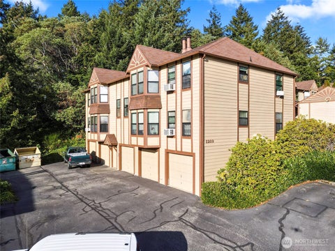 Photo of 5209 S Orchard Street, Tacoma, WA 98467 (MLS # 2589131)