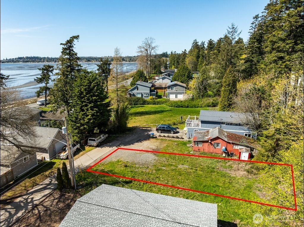 Photo of 0 Cottonwood Court, Blaine, WA 98230 (MLS # 2507126)