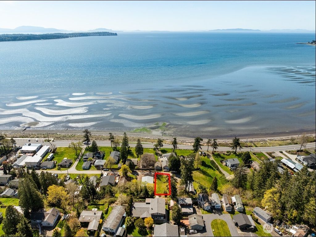 Photo of 0 Cottonwood Court, Blaine, WA 98230 (MLS # 2507126)