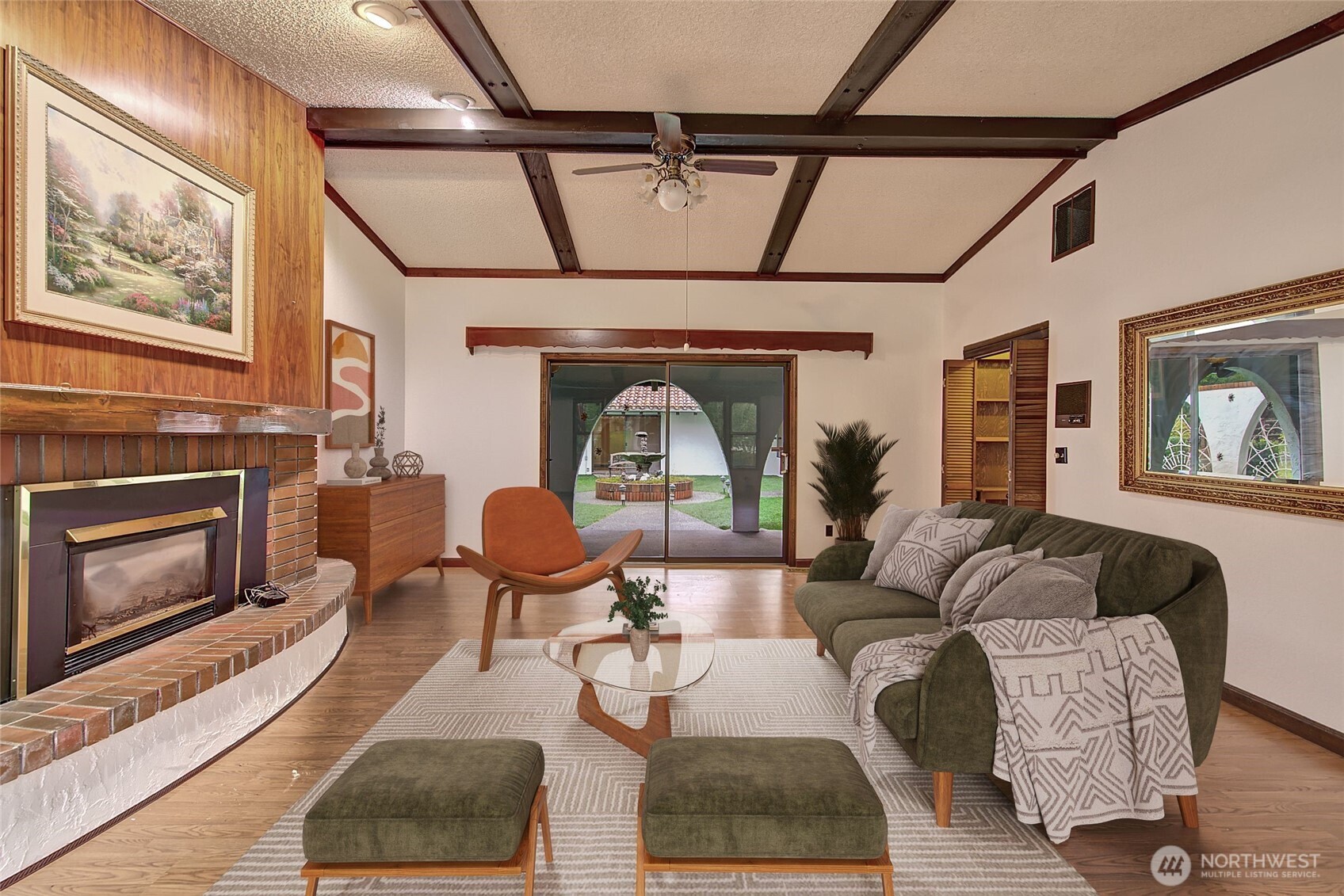 Bothell, Washington, 98012, United States, 3 Bedrooms Bedrooms, ,4 BathroomsBathrooms,Residential,Active,2021664