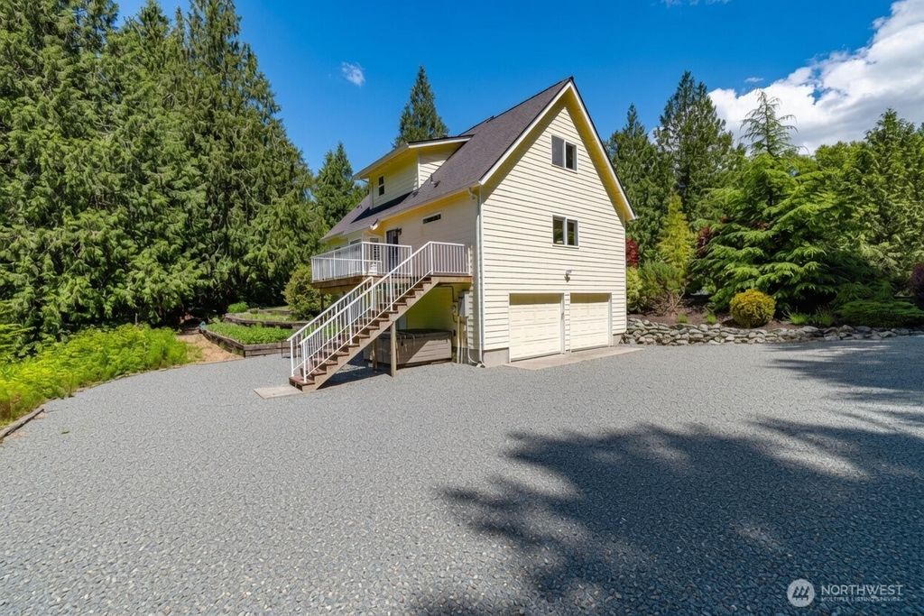 Photo of 2722 Butler Creek Road, Sedro Woolley, WA 98284 (MLS # 2542919)