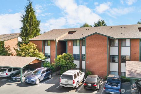 Photo of 7310 N Skyview Lane #J-301, Tacoma, WA 98406 (MLS # 2403939)
