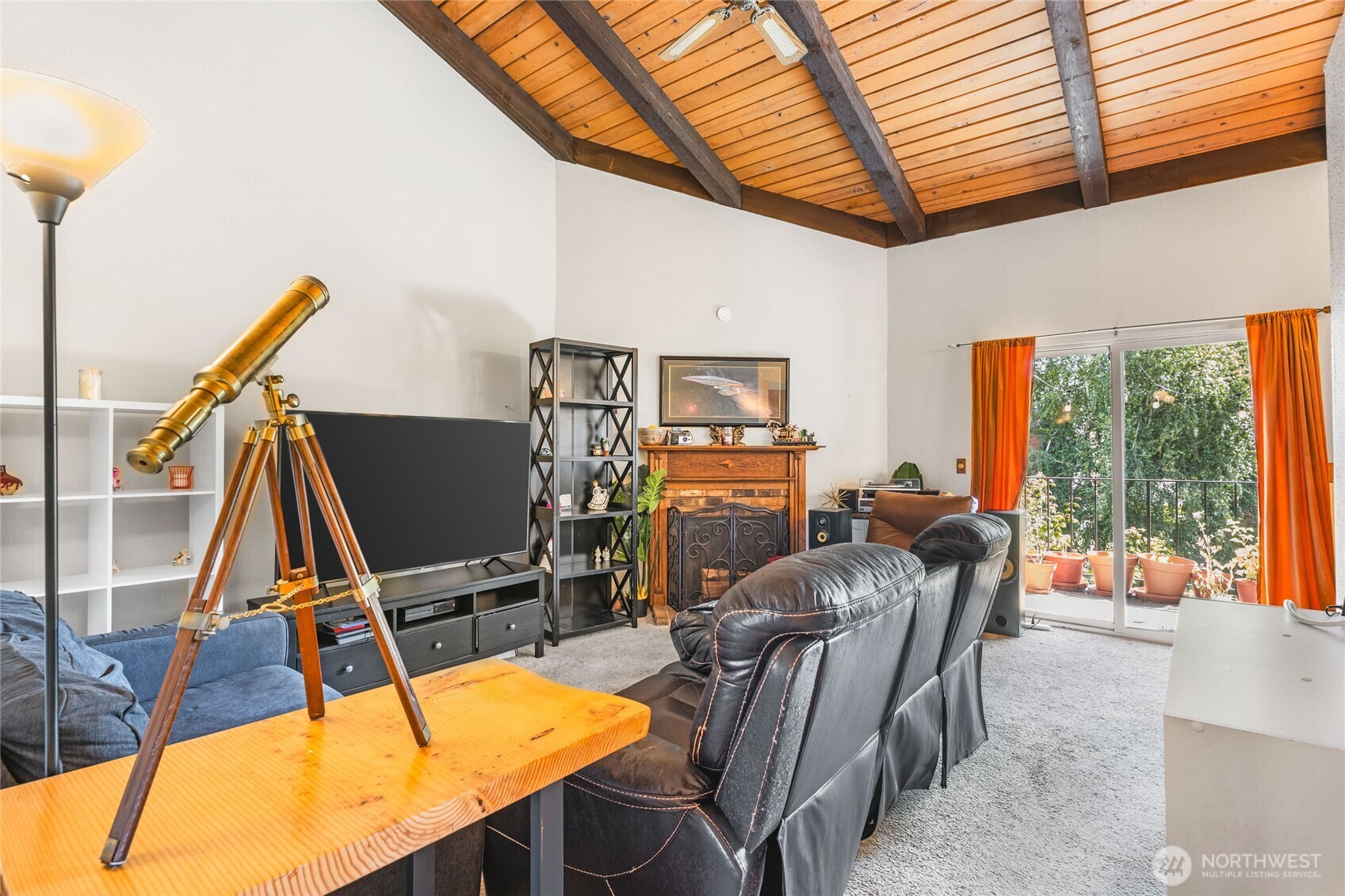 7310 N Skyview Lane J-301