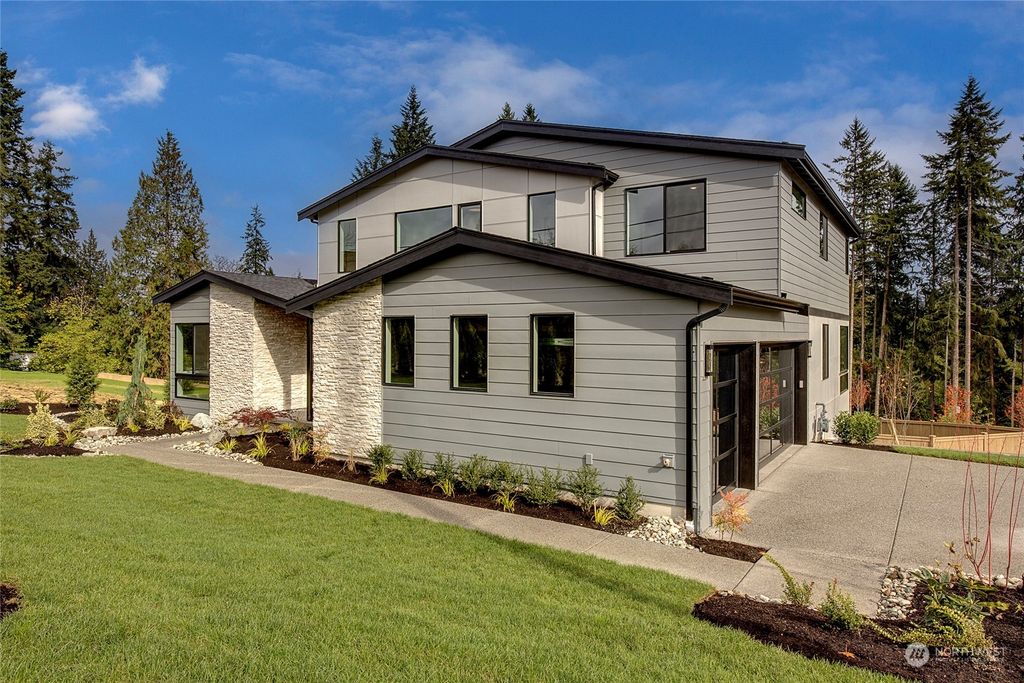 Photo of 2717 220th Place SW, Brier, WA 98036 (MLS # 2176338)