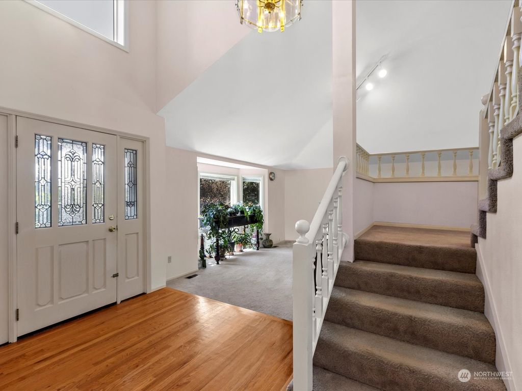 Photo of 1112 SW 326th Place, Federal Way, WA 98023 (MLS # 2139741)