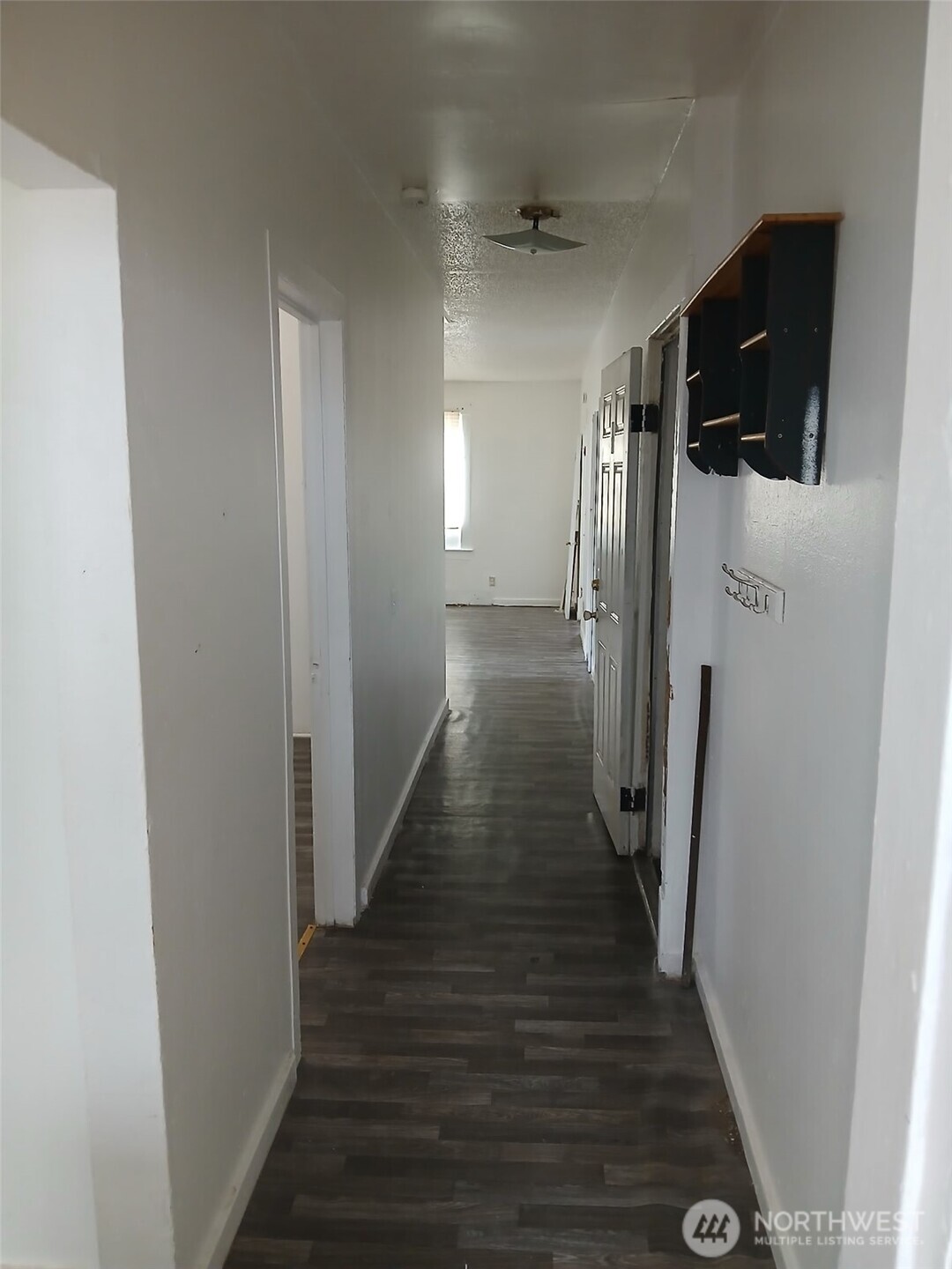 611 S Ainsworth Ave A/B