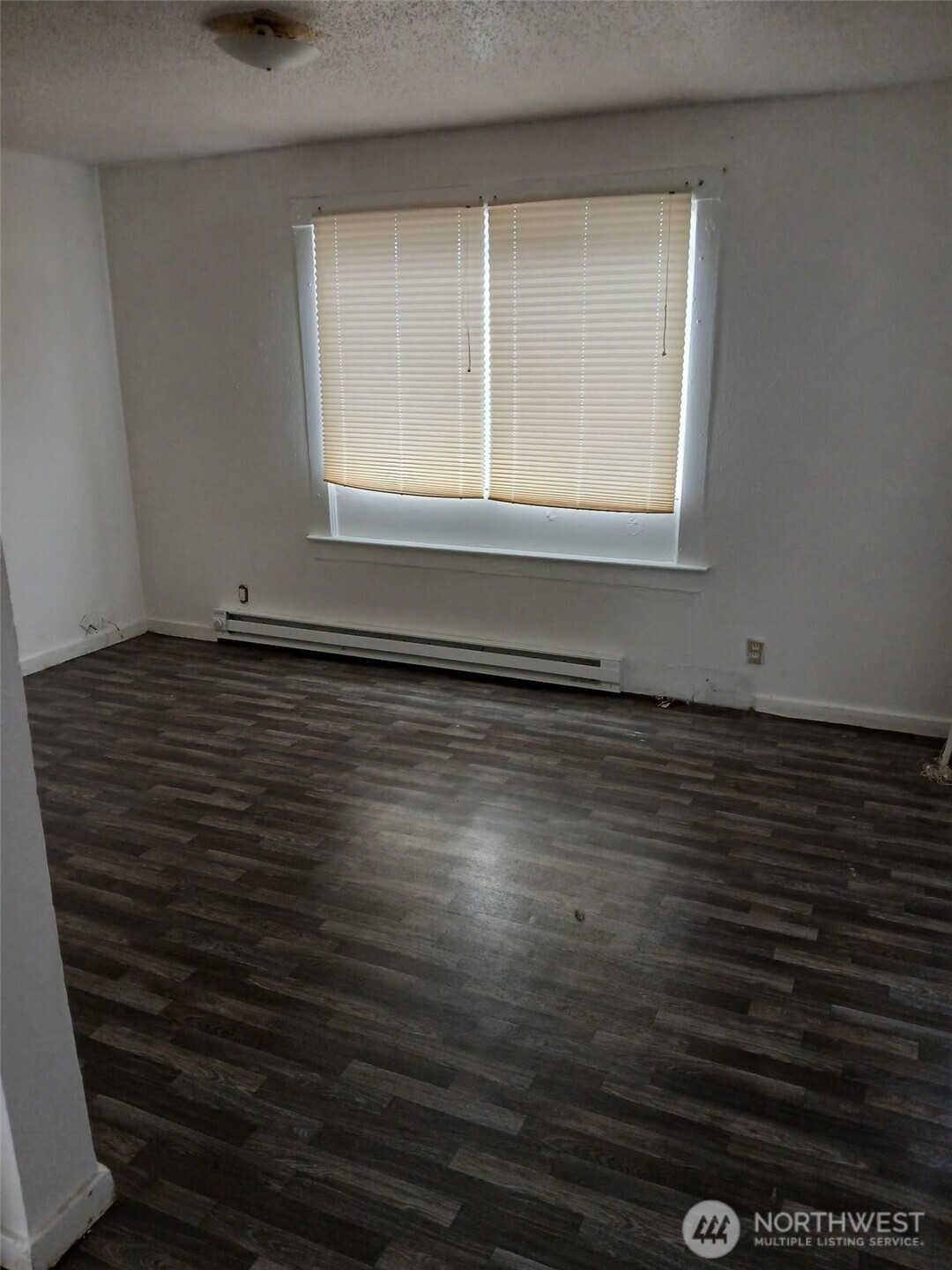 611 S Ainsworth Ave A/B