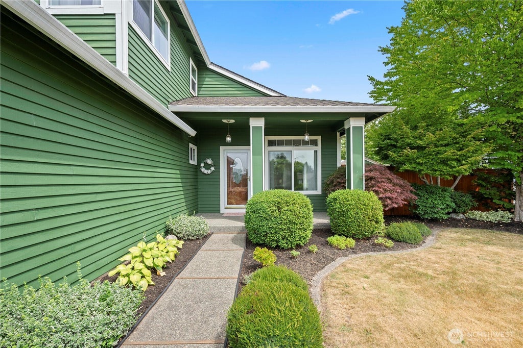 Photo of 5419 67th Street NE, Marysville, WA 98270 (MLS # 2547970)