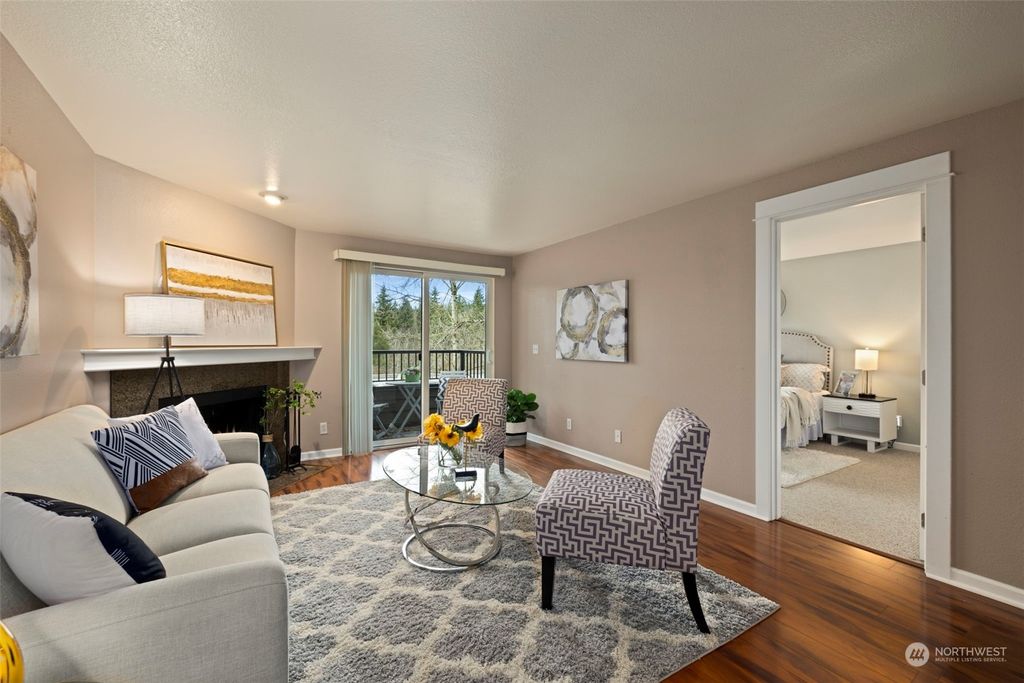 Photo of 726 Kirkland Circle #C304, Kirkland, WA 98033 (MLS # 2163448)