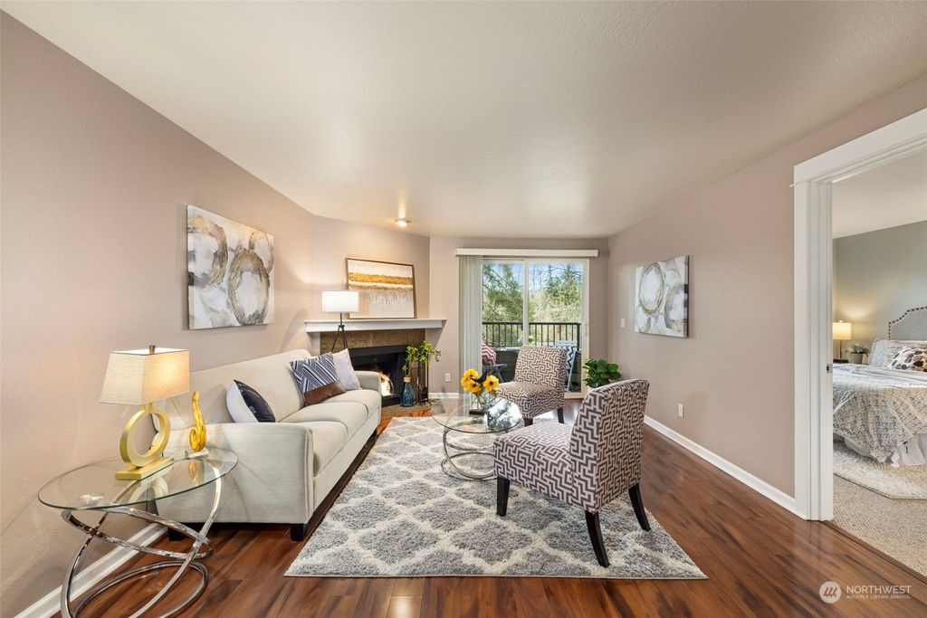 Photo of 726 Kirkland Circle #C304, Kirkland, WA 98033 (MLS # 2163448)