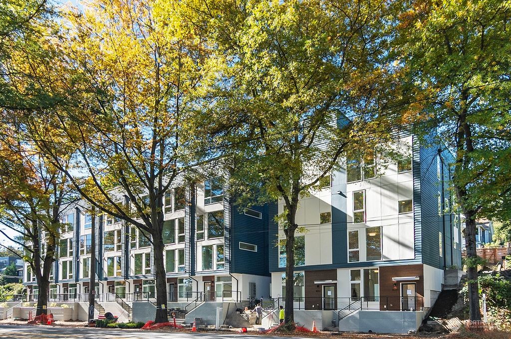 Photo of 4059 Rainier Avenue S, Seattle, WA 98118 (MLS # 2178784)