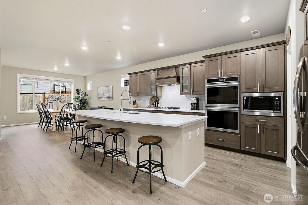 Photo of 9612 S 201st Place, Kent, WA 98031 (MLS # 2480809)