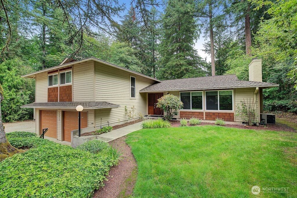 Photo of 26816 149th Avenue SE, Kent, WA 98042 (MLS # 2435532)