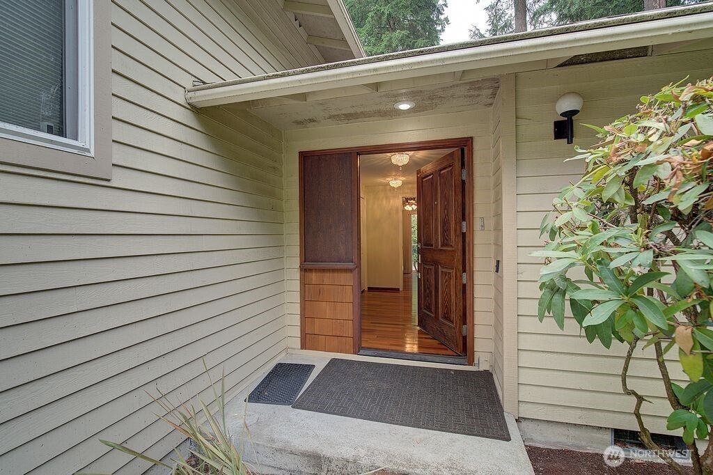 Photo of 26816 149th Avenue SE, Kent, WA 98042 (MLS # 2435532)